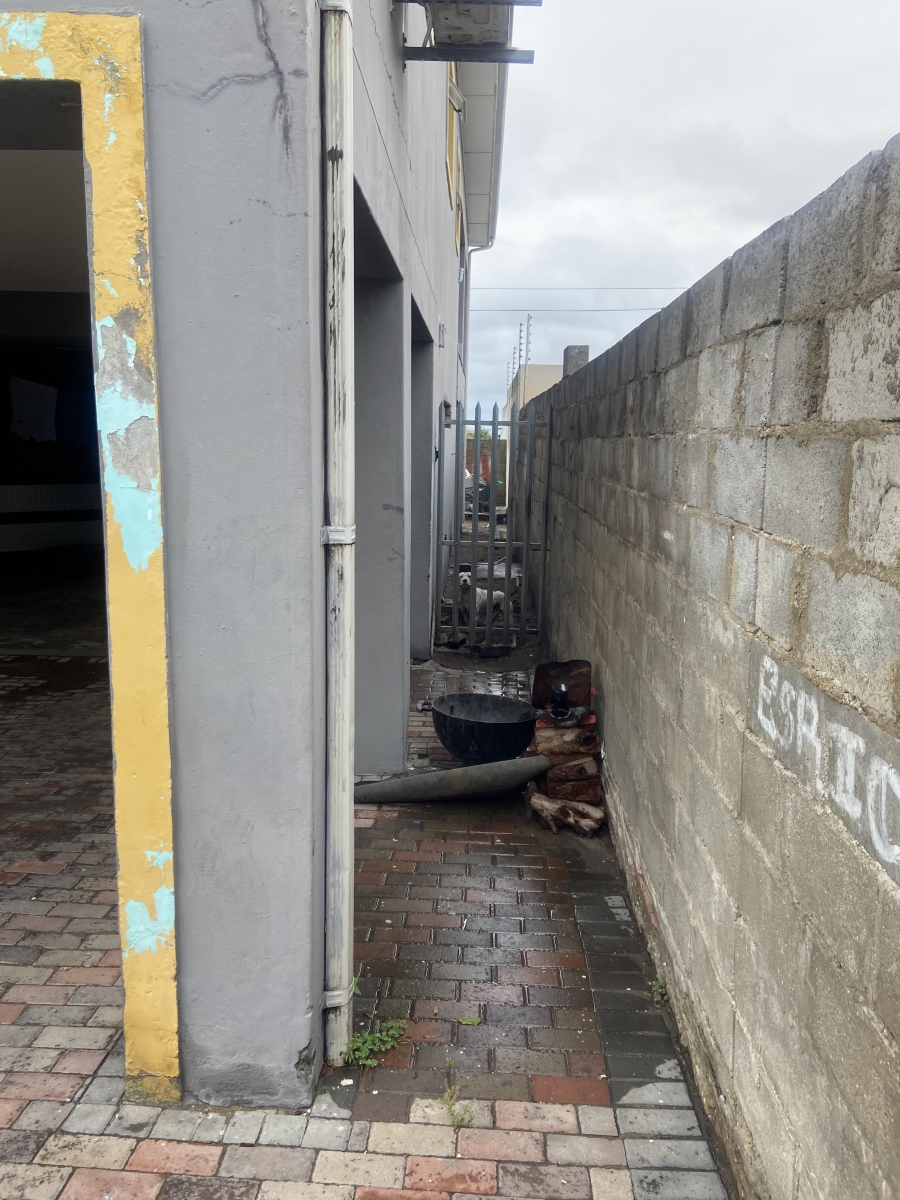 6 Bedroom Property for Sale in Mount Pleasant Western Cape